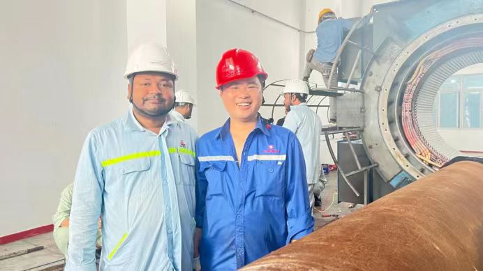 西安蘭電電機團隊赴孟加拉發電廠檢測電機